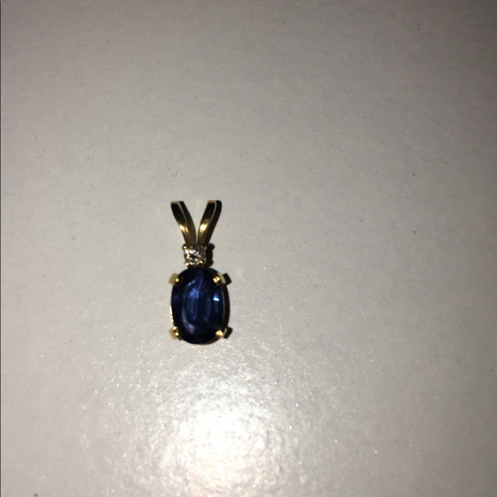 14K gold and sapphire dainty Pendent